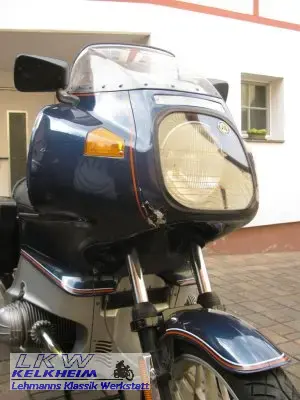 BMW R100RS, kleine Beschädigung an der Verkleidung BMW R100RS, kleine Beschädigung an der Verkleidung