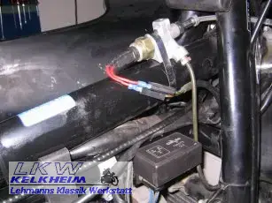 BMW R 100 RS ohne Hauptbremszylinder unter dem Tank BMW R 100 RS ohne Hauptbremszylinder unter dem Tank