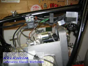 BMW R90S Elektrik wird montiert BMW R90S Elektrik wird montiert