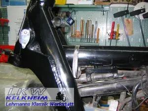 BMW R90S Rahmen - Bereich am Lenkkopf BMW R90S Rahmen - Bereich am Lenkkopf