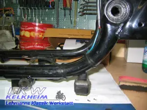 BMW R90S Rahmen - Bereich unter Schwingenlager BMW R90S Rahmen - Bereich unter Schwingenlager